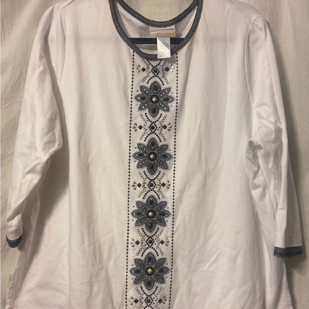 Alfred Dunner Cream Top with Black Embellishments